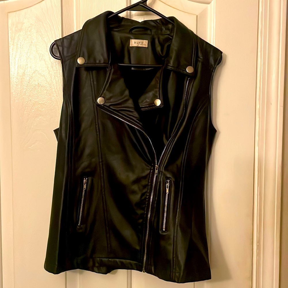 Womens Large faux leather vest